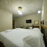 Nirvana Cave House Hotel