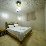 Hotel Nirvana Cave House 2*