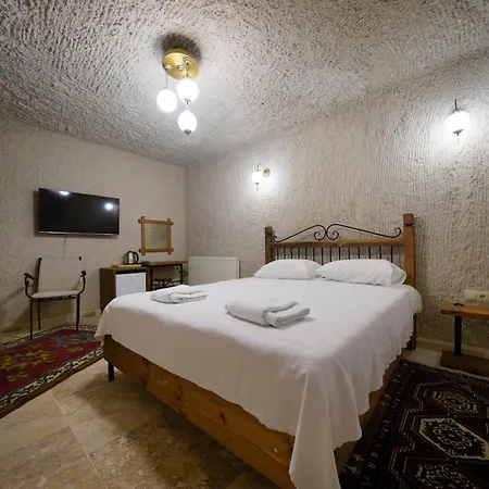 Nirvana Cave House Hotell