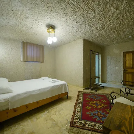 Nirvana Cave House Γκόρεμε