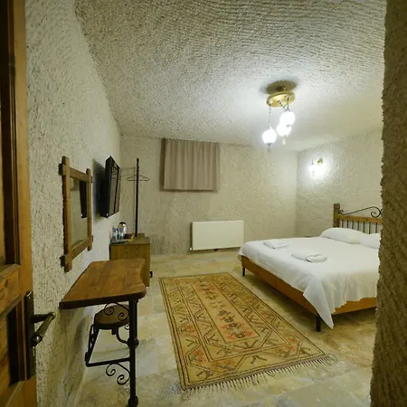 Nirvana Cave House Hotell
