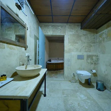 Hotell Nirvana Cave House 2*