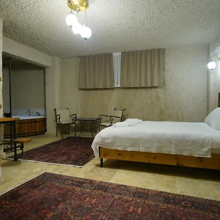 Hotel Nirvana Cave House 2*