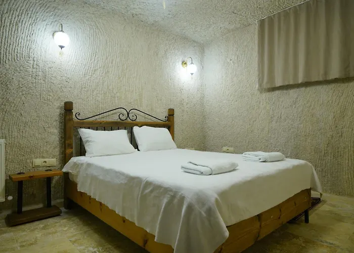 Hotel Nirvana Cave House