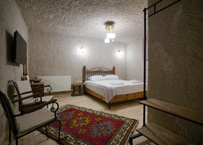 Hotel Nirvana Cave House