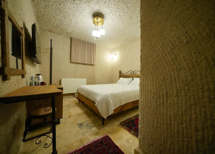 Hotel Nirvana Cave House 2*