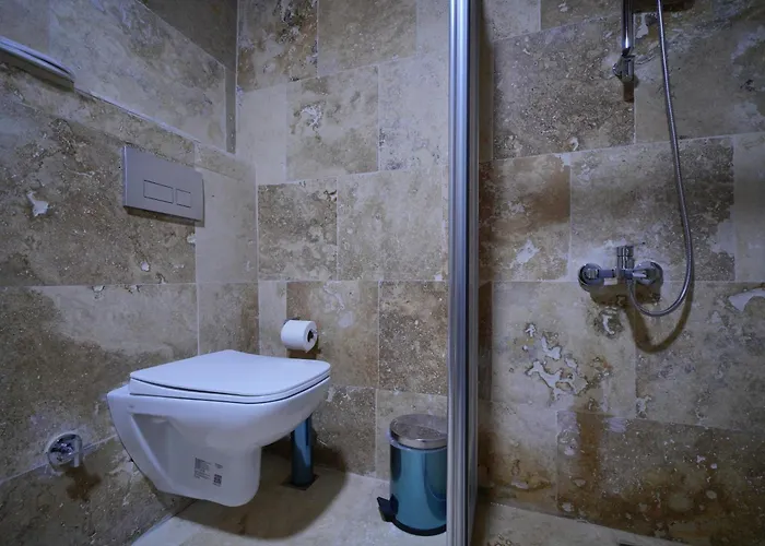 Hotel Nirvana Cave House 2*