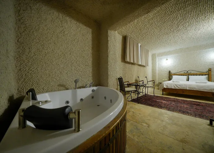 Nirvana Cave House Hotel